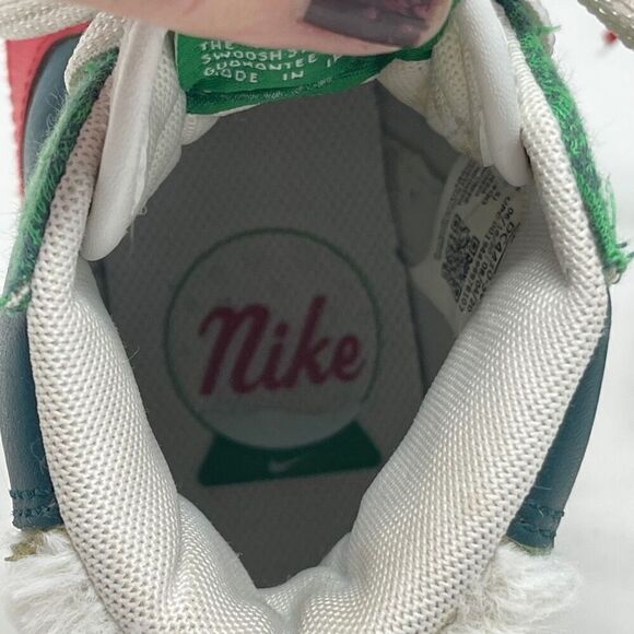 Nike Blazer Mid 77 Vintage Green Red Nordic Christmas Youth 3.5 - Picture 8 of 8